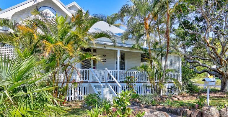 Arcadia House Hotel Byron Bay Exterior photo